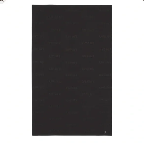 skims onyx terry towel - Picture 3 of 5